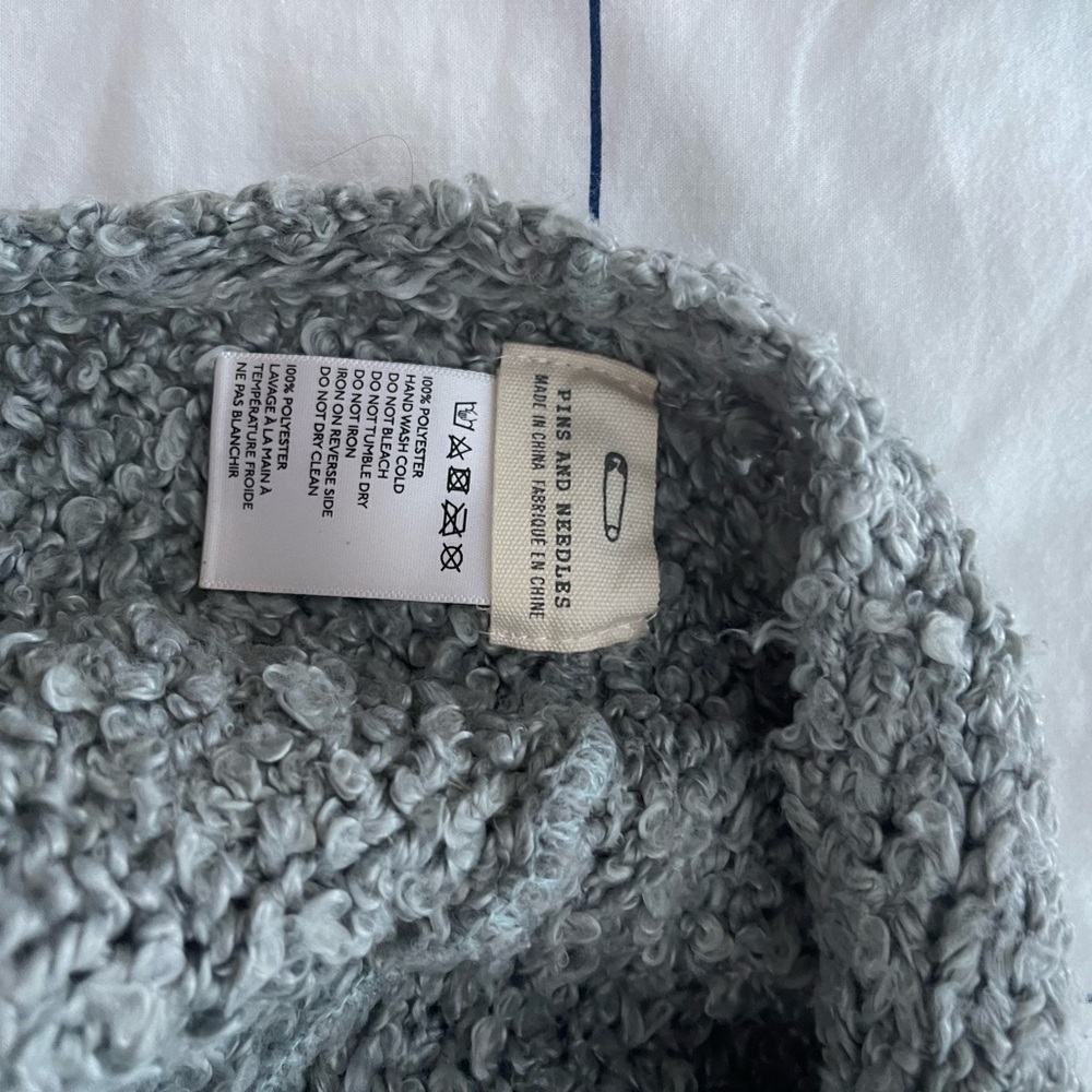 Pins & Needles Textured Blue Hat & Scarf Set - Picture 3 of 4